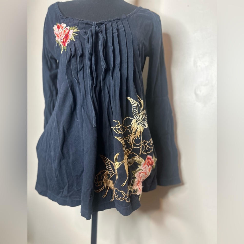 JWLA Long sleeve floral crane embroidered top - Picture 12 of 12
